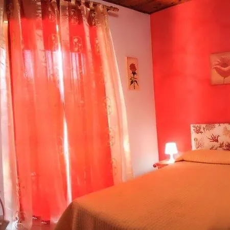 Maricla Bed & Breakfast *